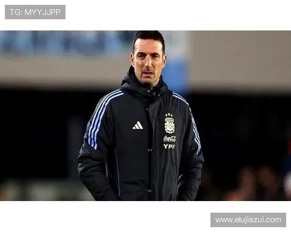 足球界哀悼有哪位传奇明星离世引发球迷深切怀念